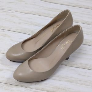 Franco Sarto Artisan Collection Omaha Pumps